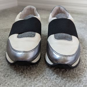 Antonio Melani Sneakers size 7US.